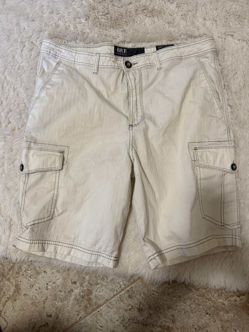 BKE Men's Off-White Cargo Shorts